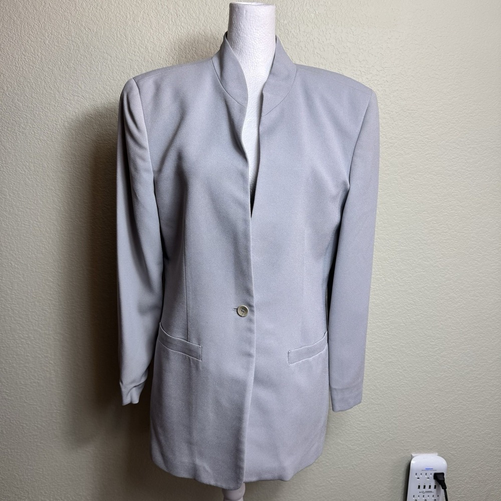 Rena Rowan for Saville Women's Blazer Gray Size‎ 8 Lined Button Front Career